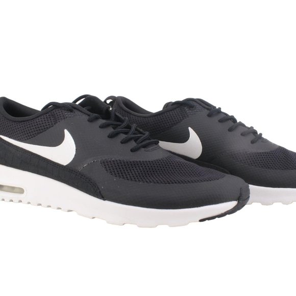 Nike Women's Air Max Thea Size Black/White